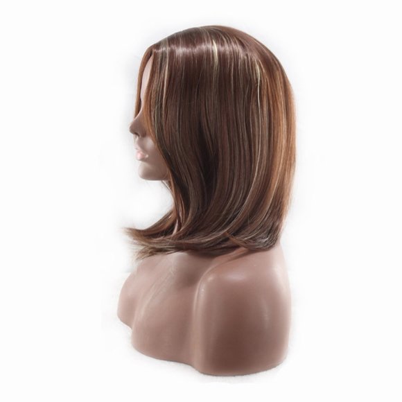 Brown, medium-parted, Bob wig - Picture 4 of 4